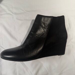 Aquatalia Sleek Black Leather Booties
